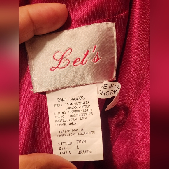 Let's Dress Maxi in Burgundy - Picture 7 of 7